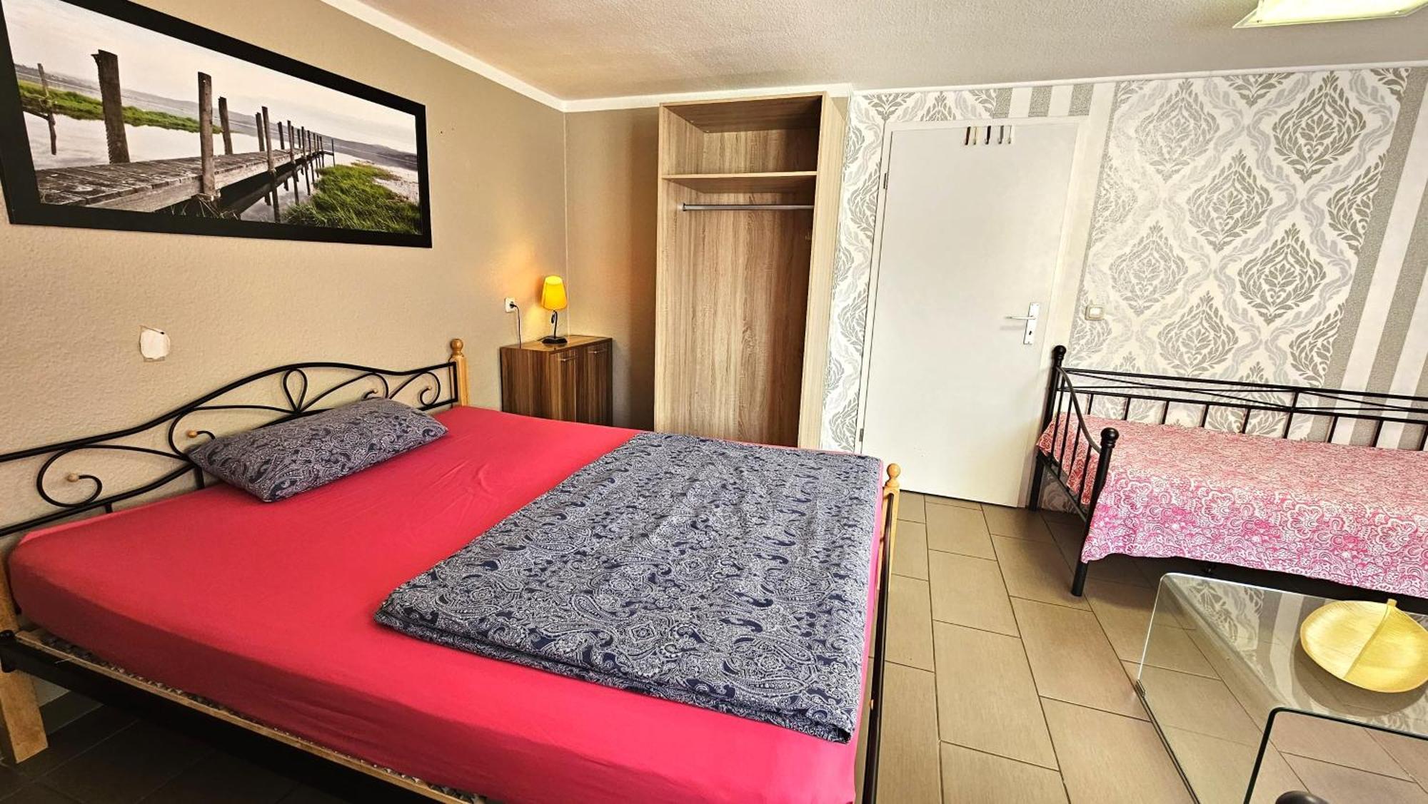 Gruendauer Monteurwohnung/Studentenwohnung Zewnętrze zdjęcie