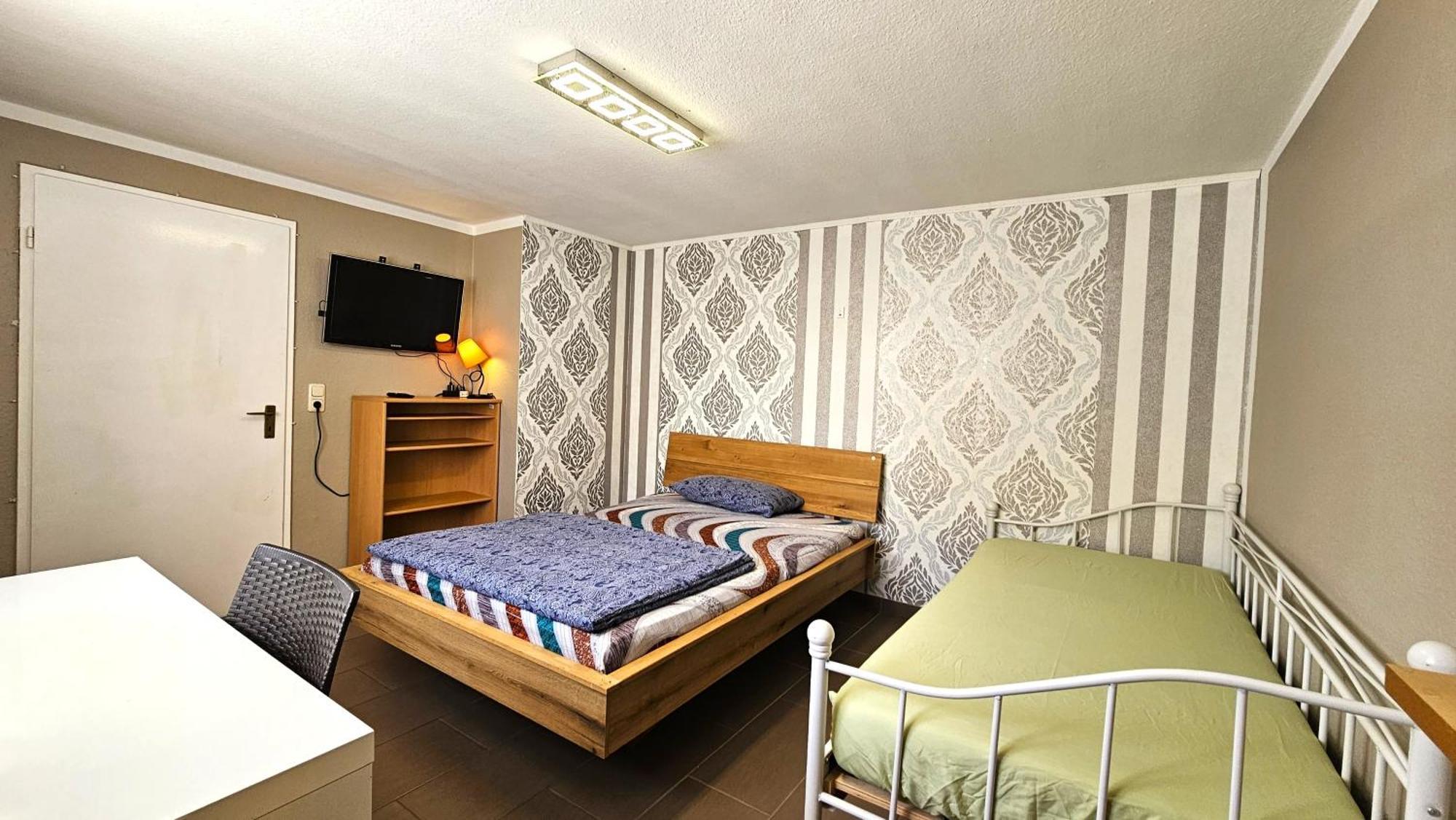 Gruendauer Monteurwohnung/Studentenwohnung Zewnętrze zdjęcie