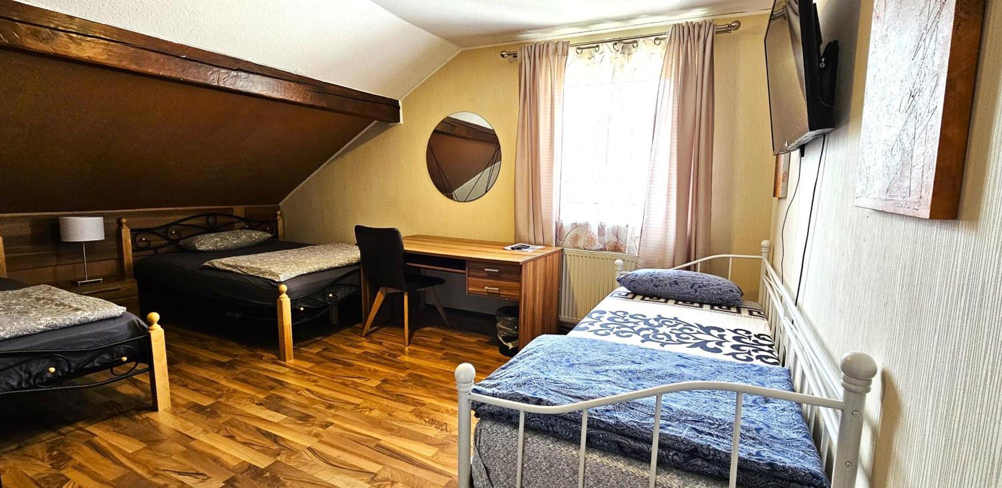 Gruendauer Monteurwohnung/Studentenwohnung Zewnętrze zdjęcie