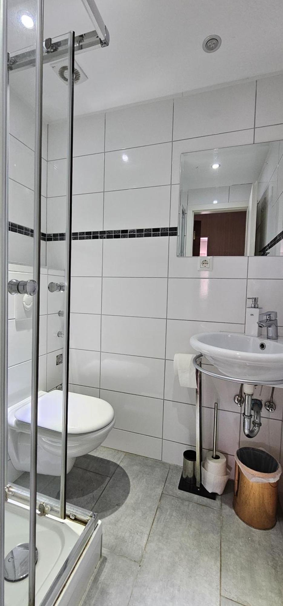 Gruendauer Monteurwohnung/Studentenwohnung Zewnętrze zdjęcie